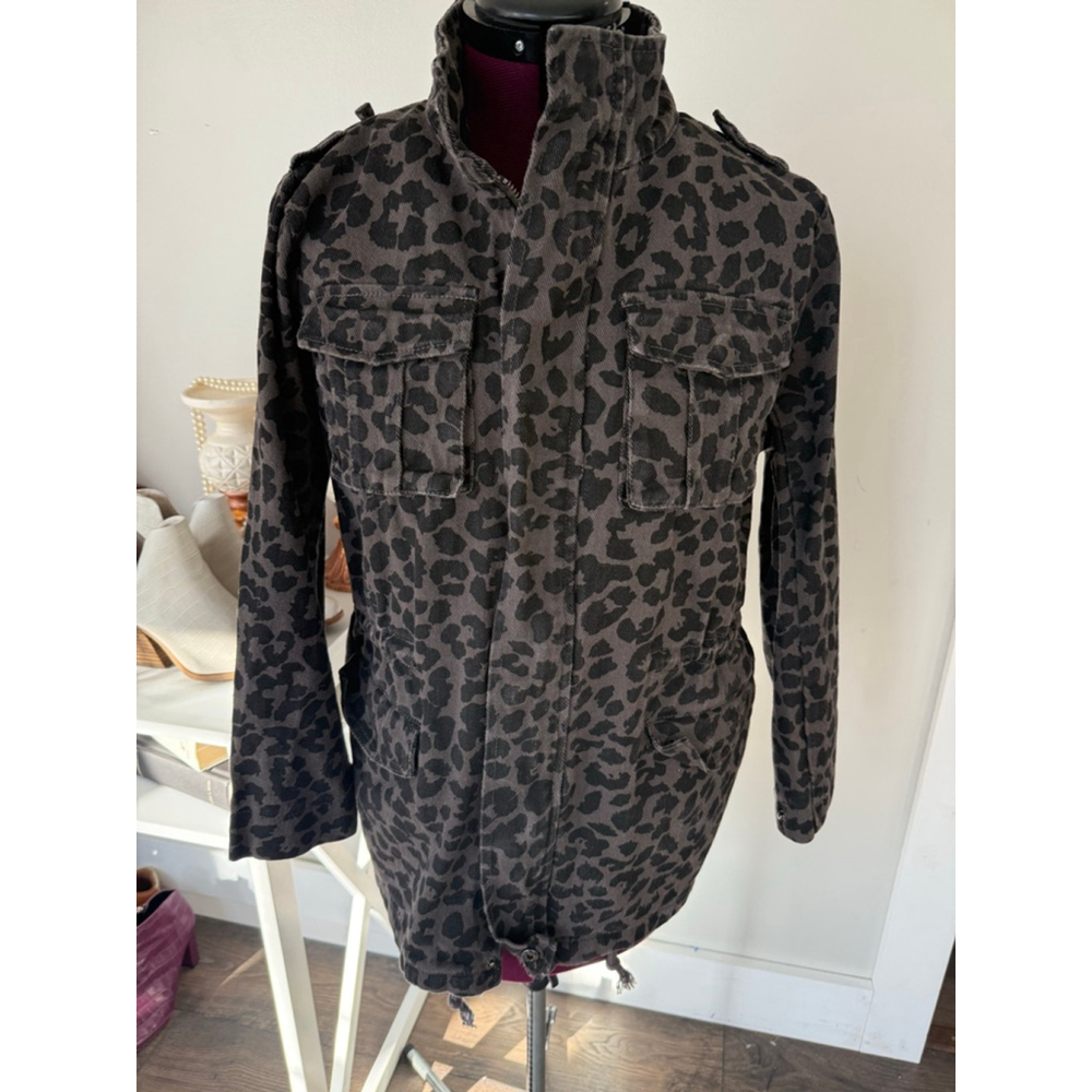 Limelush Denim Gray Leopard jacket Small - Picture 3 of 5